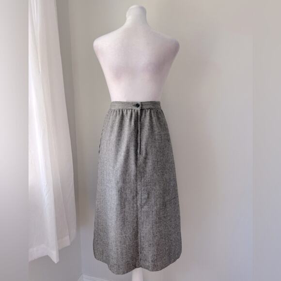 Vintage ‘80s Jonathan Logan Black & White Wool Blend Textured A-Line Midi Skirt - Picture 7 of 9